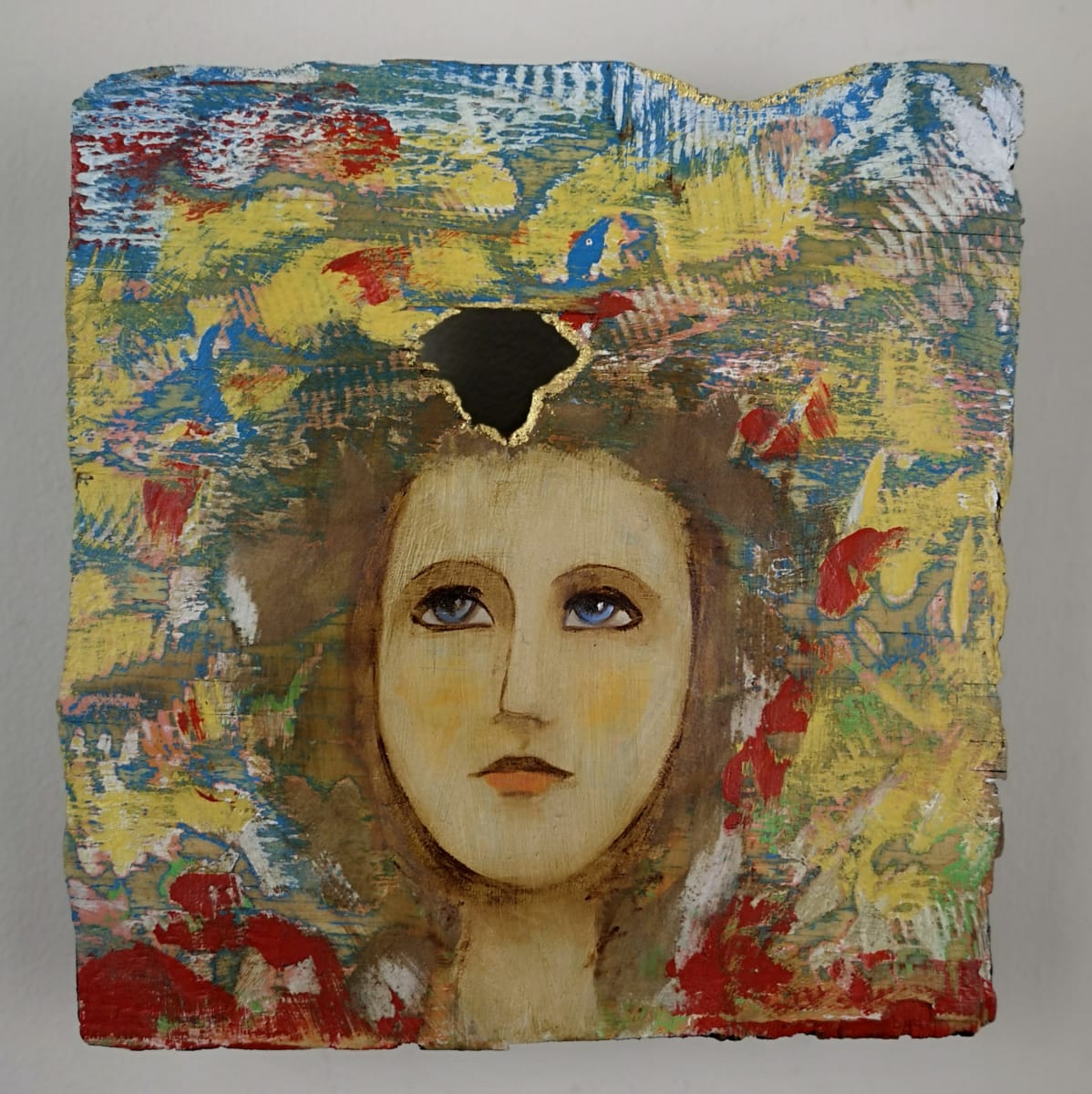 tema-icon 140 by Tessa Thonett  Image: Thonett Icon Painting 140. Collaboration work between Markus Thonett (background in mixed media) and Tessa Thonett (face in oils)