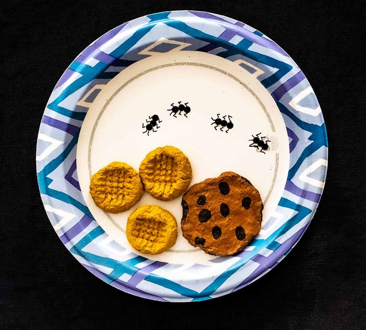 Let's Eat Cookies by Cynthia Adams 