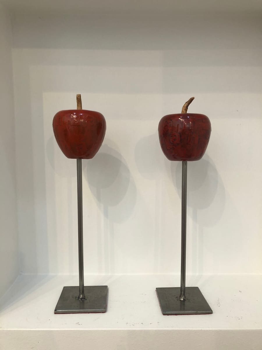 Manzana by SUAL CASTRO, Image 1.
