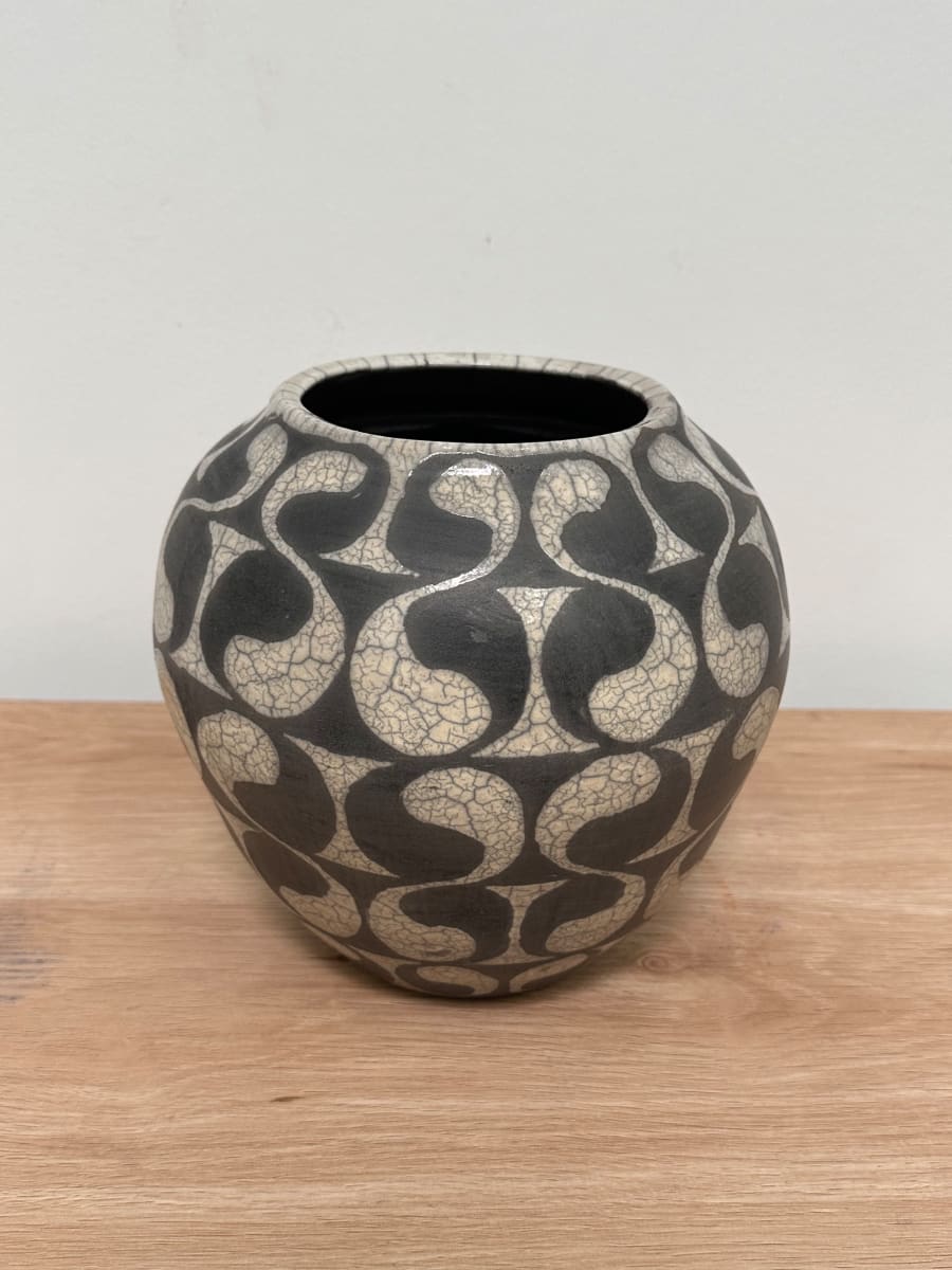 Ying-Yang Columns by TERRY HAGIWARA, Image 1.