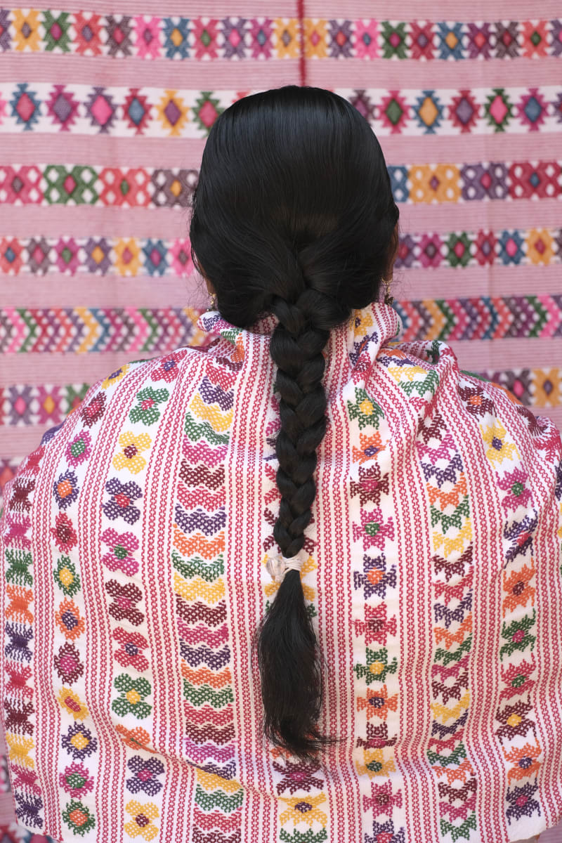 Herminia y las Flores Brocadas by LUVIA LAZO 