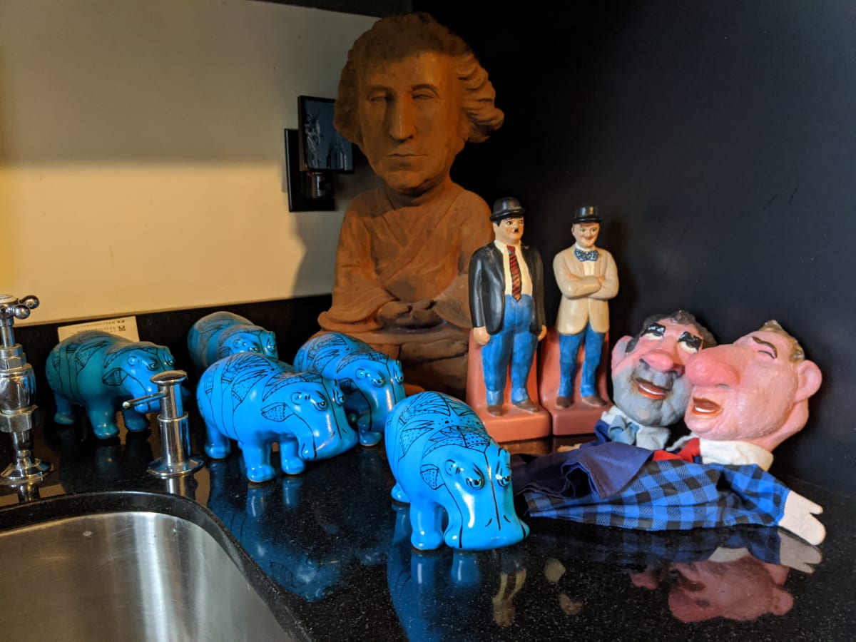 Hippos & Buddah 