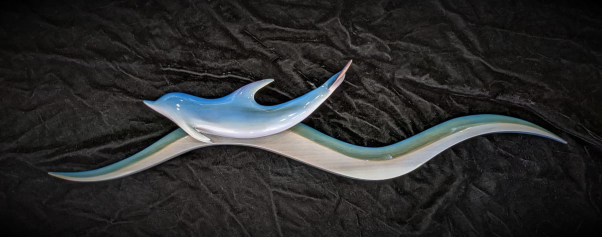 Dolphin by Werner Holzbaur  Image: Werner Holzbaur, Dolphin with Wave