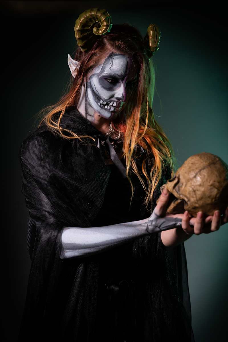 Hel by Melanie Marhefka, Image 1.