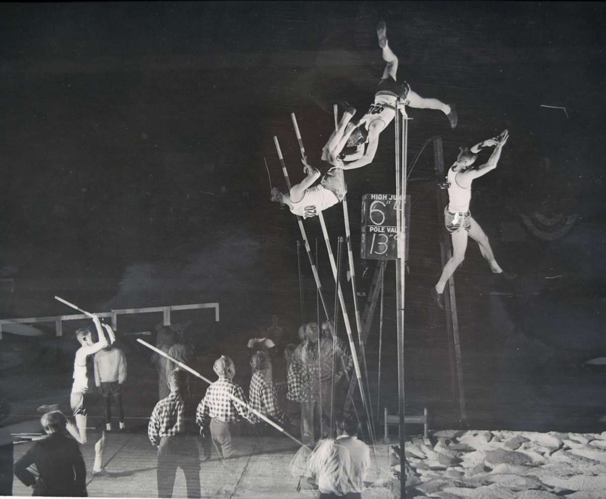 Pole Vaulting with a stiff pole by Harold Edgerton, Image 1.