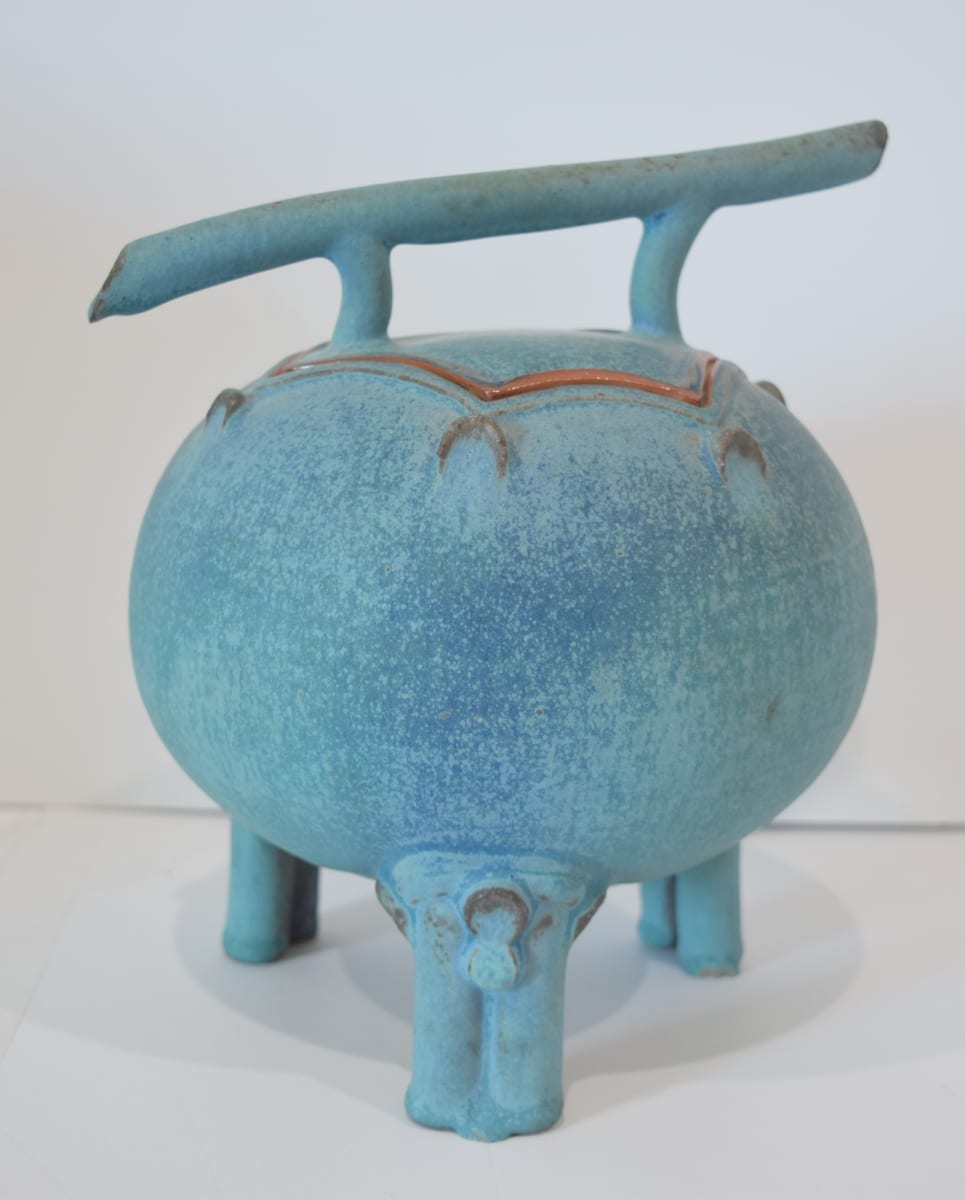 Tripod Container by Dorothy Pulsifer  Image: Blue Tripod Container