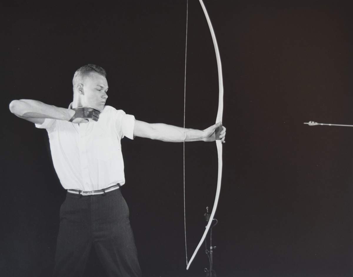 Ouch! by Harold Edgerton, Image 1.