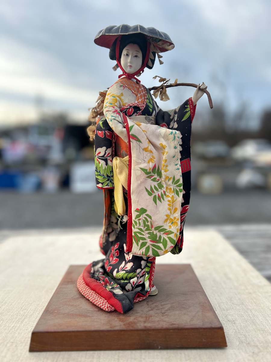 Japanese Oyama Doll 