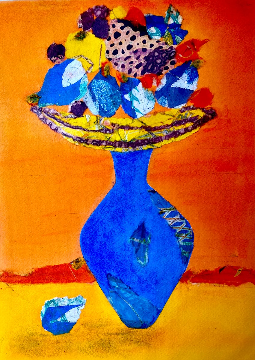 Carmen Miranda Olla by Sharon Whitham, Image 1.