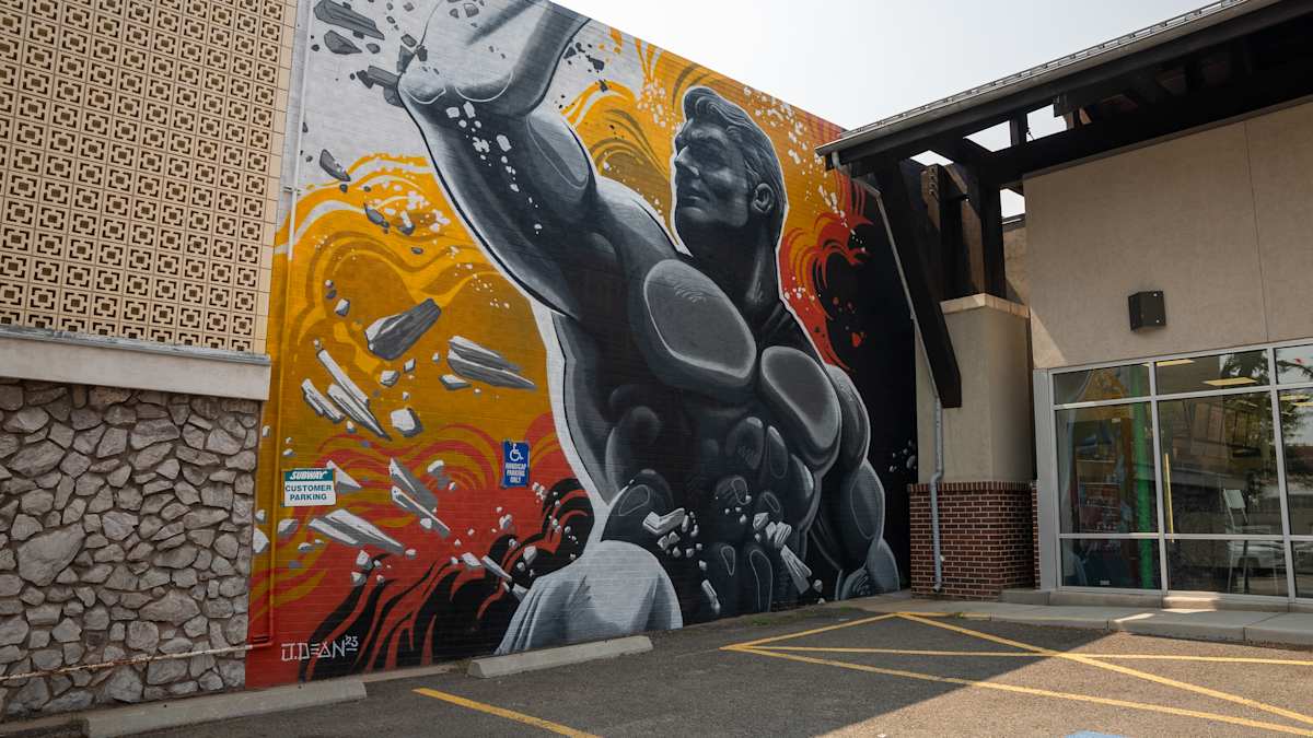 Subway Mural by Jordan Dean 