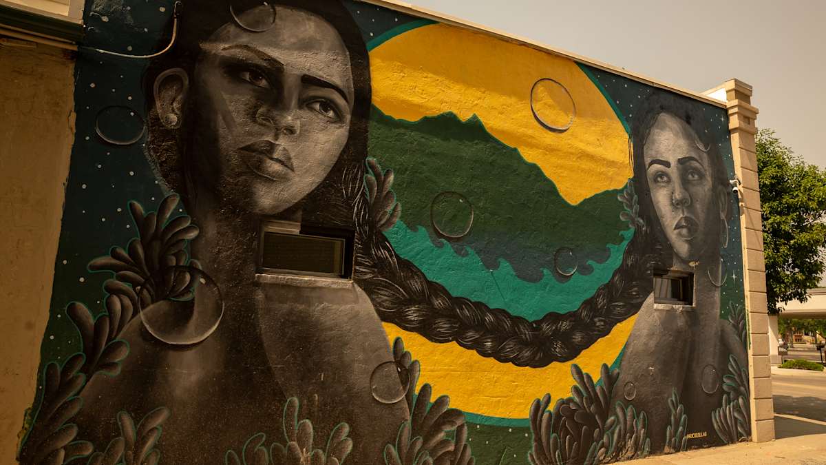 Connected by KoKoCollab 