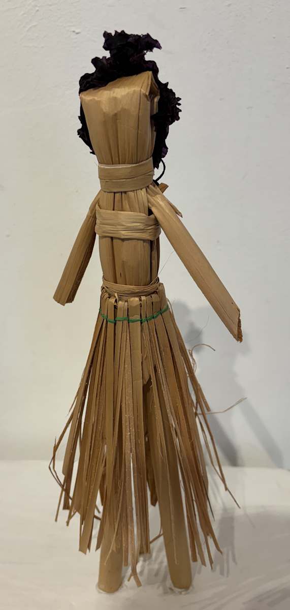 Tule Doll by Patricia Gale Franklin (Eastern Pomo), Image 1.