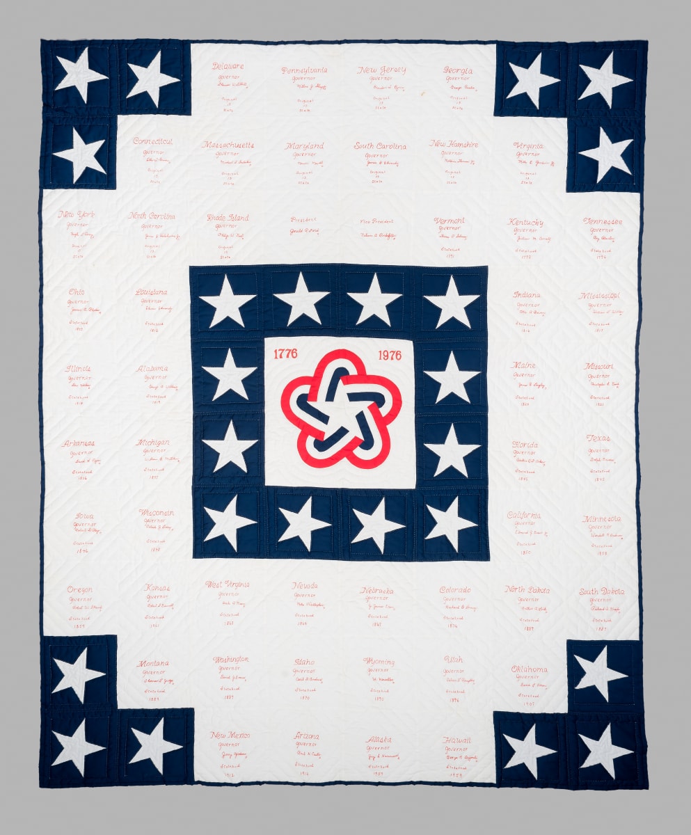 Bicentennial Quilt by Lillian Collins and Maurine Schuldt 