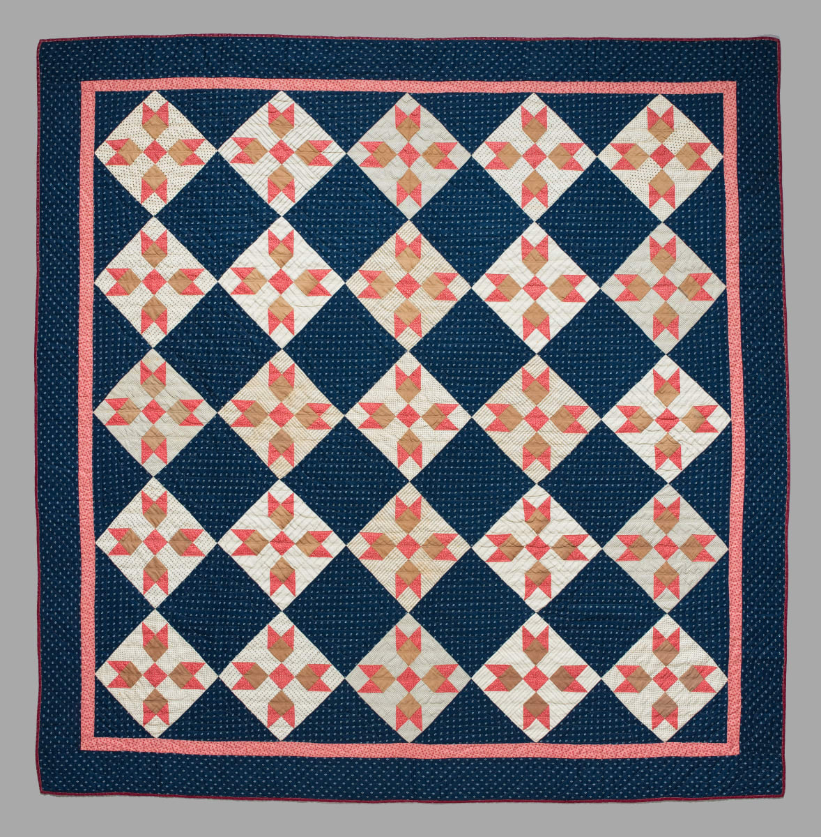 Rabbit's Paw Quilt by Unknown Artist 