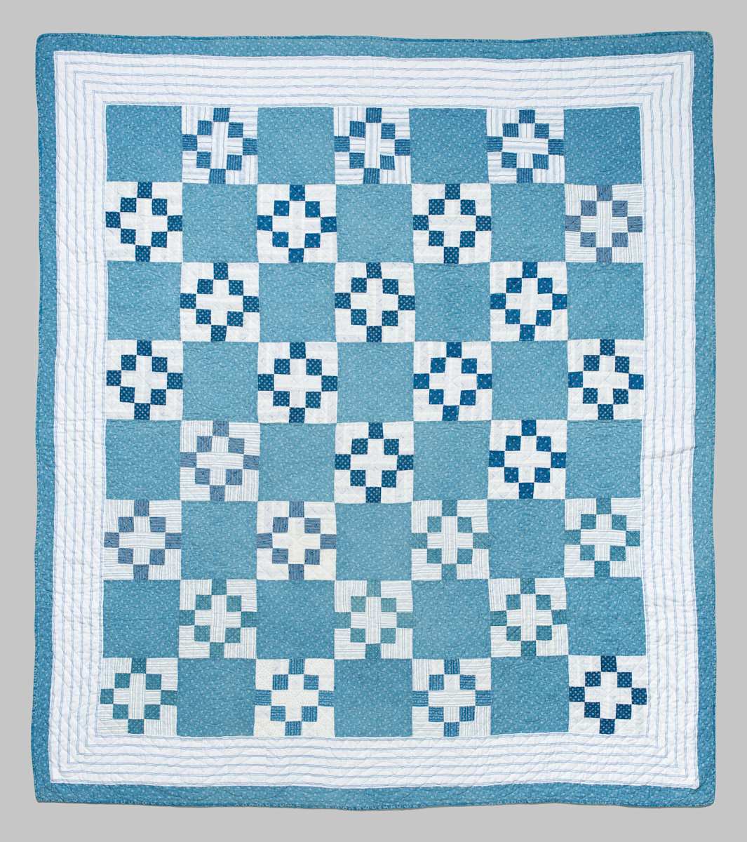 Mrs. Worthington’s Quilt by Nellie Worthington, Image 1.