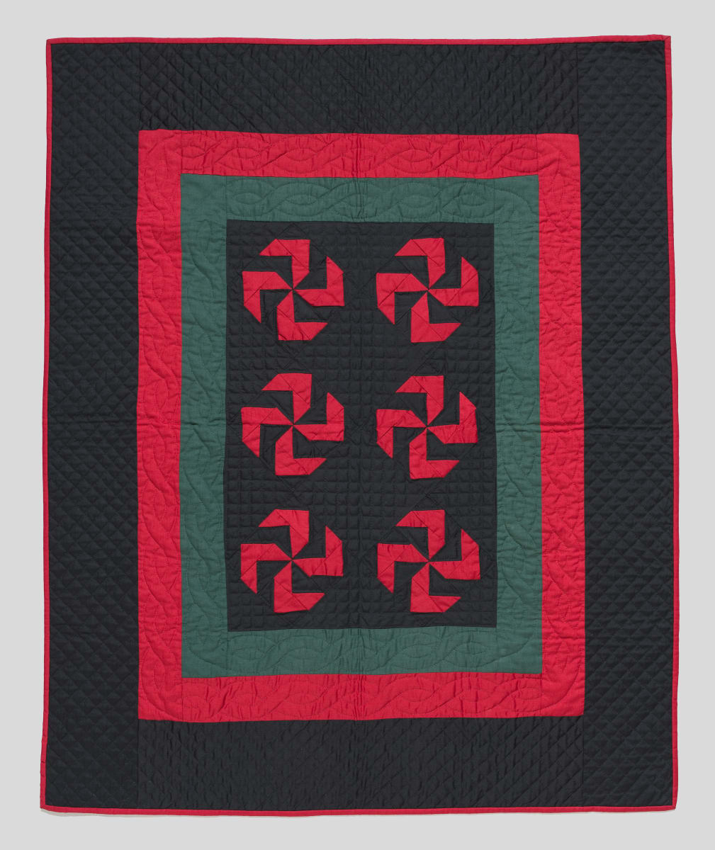 Amish Style Flyfoot Quilt by Lucy Hilty, Image 1.