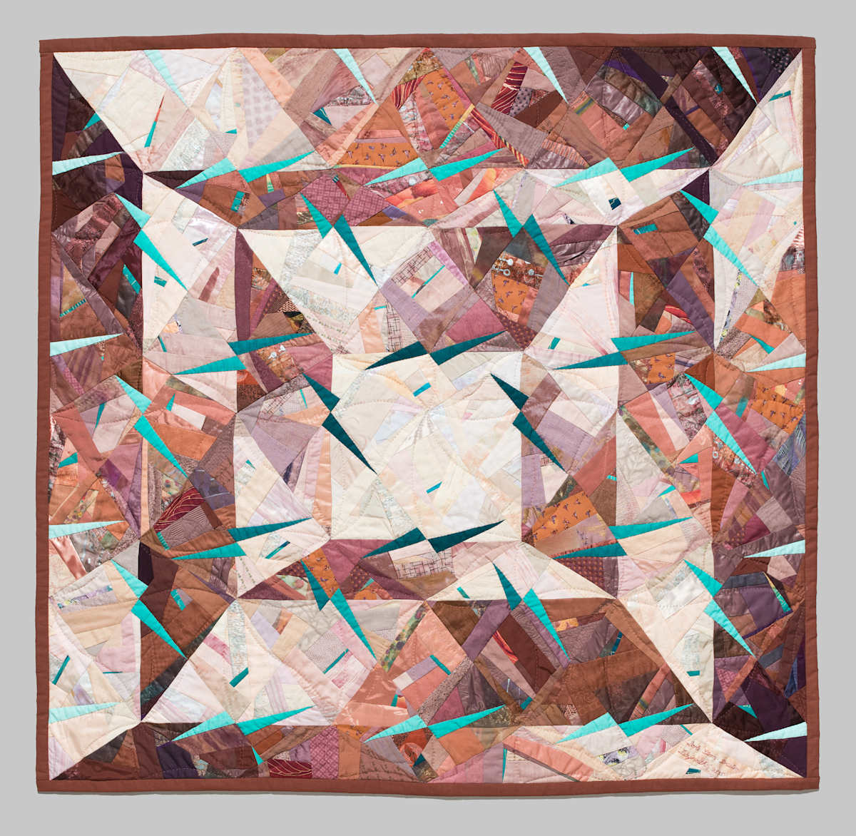 Labyrinth Quilt by Dorle Stern-Straeter, Image 1.