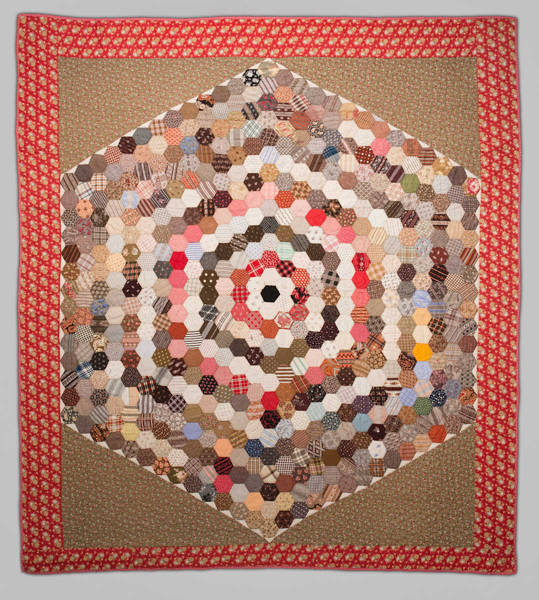 Hexagon quilt by Unknown Artist, Image 1.