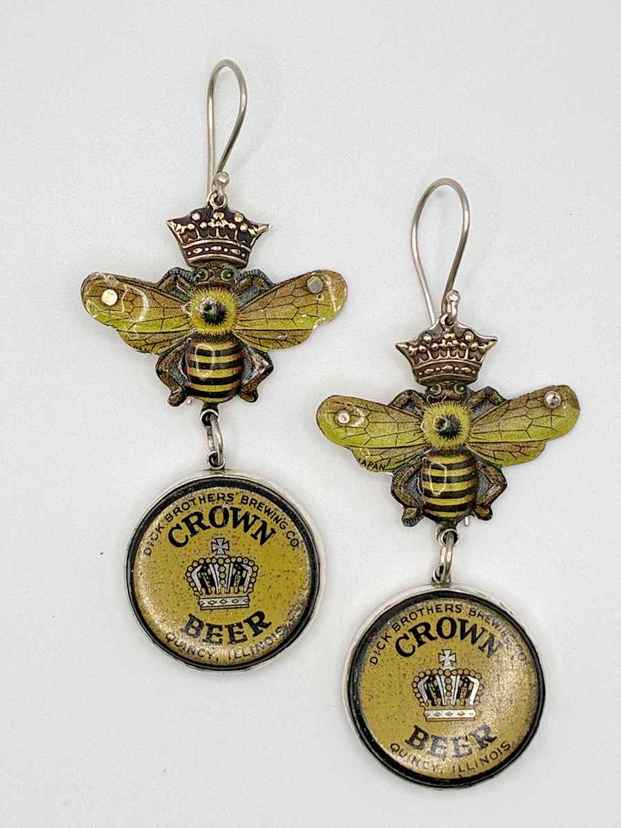 Queen Bee by Denise Barr, Image 1.