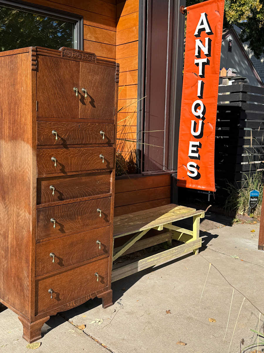 Art Deco oak 9 drawer gentlemans chest 