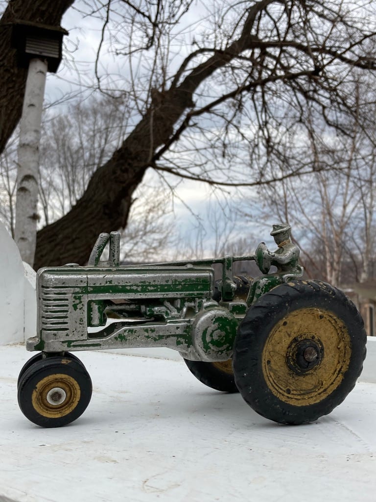 Vintage Ertl toy John Deere tractor 