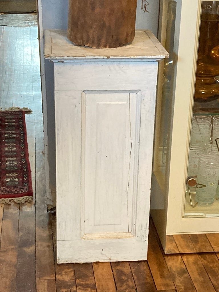 Painted small primitive stand 