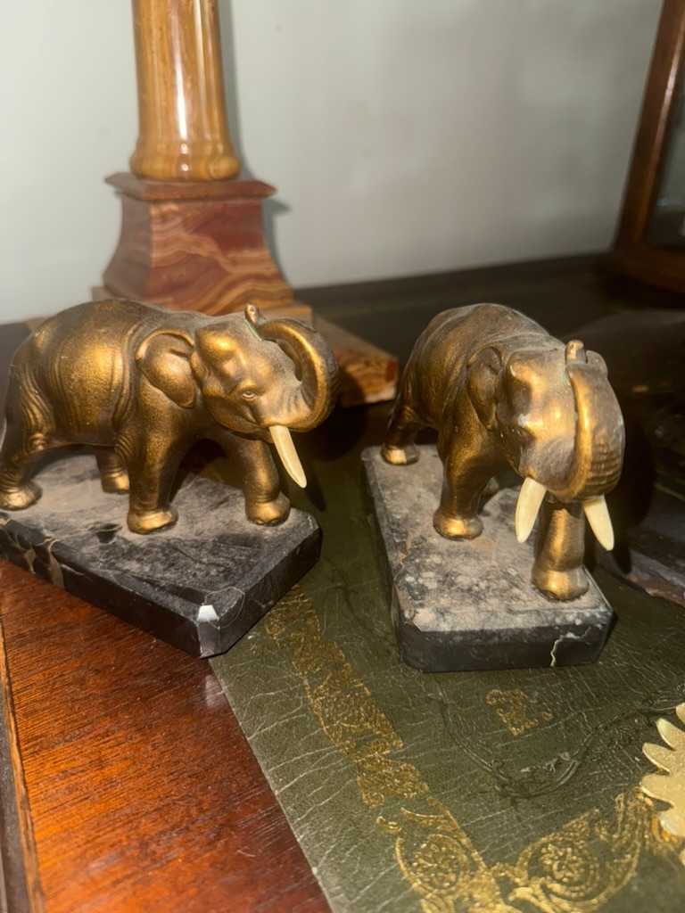 vintage elephant bookends, Image 1.