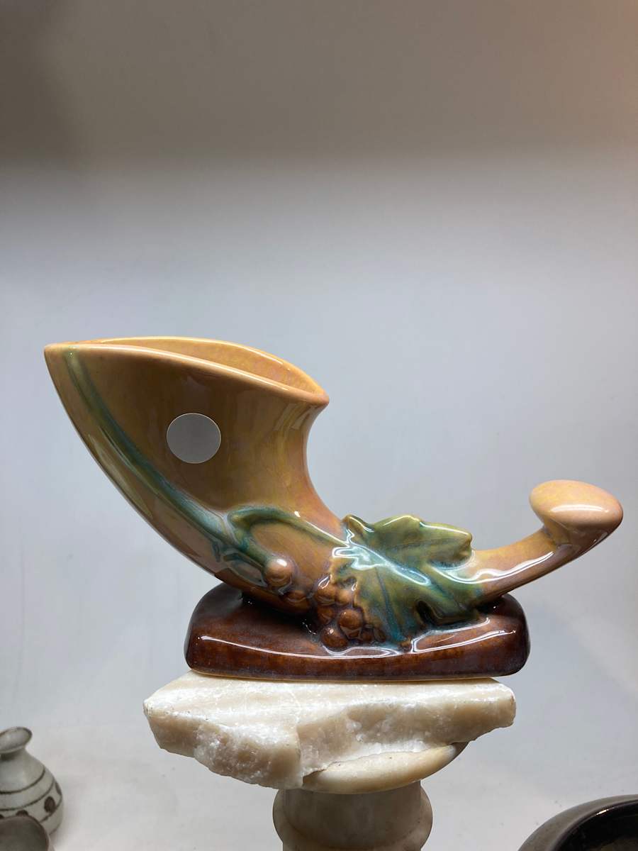 Hull pottery cornucopia vase 
