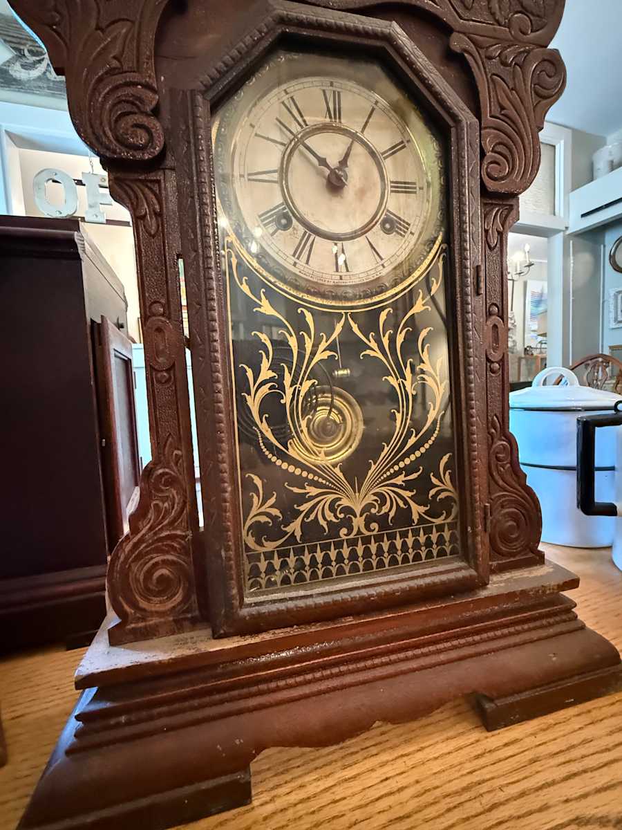 Waterbury  Gingerbread Victorian kitchen clock, Image 1.
