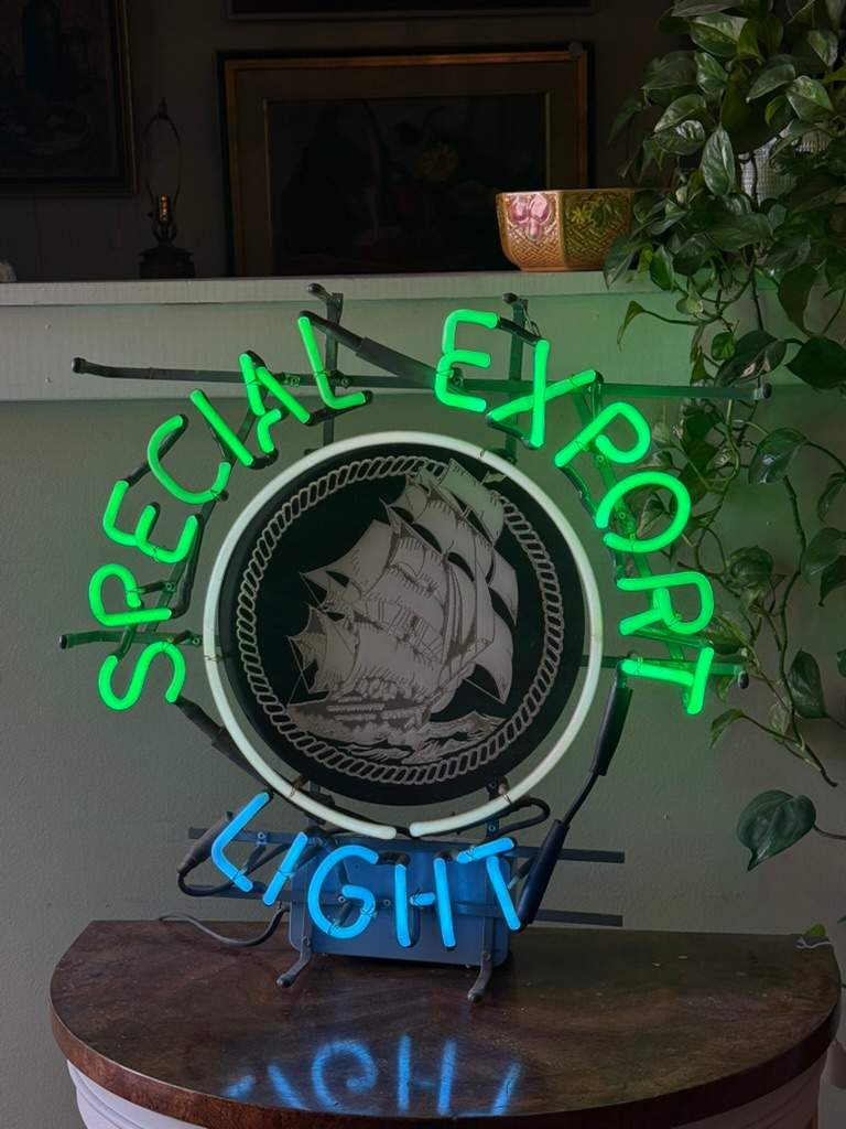 Special Export beer neon sign, Image 1.