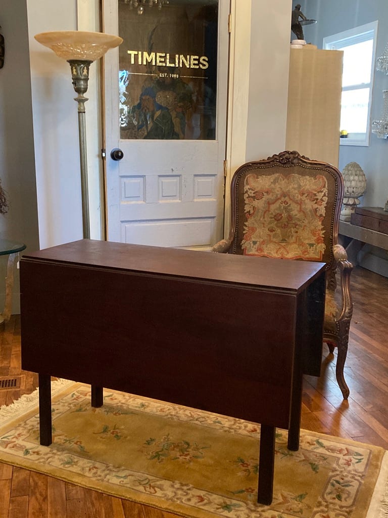 Early American Chippendale drop leaf table 