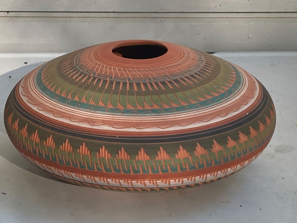 Navajo carved pottery bowl 