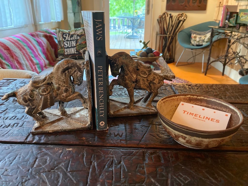 Cast iron tang horse bookends 