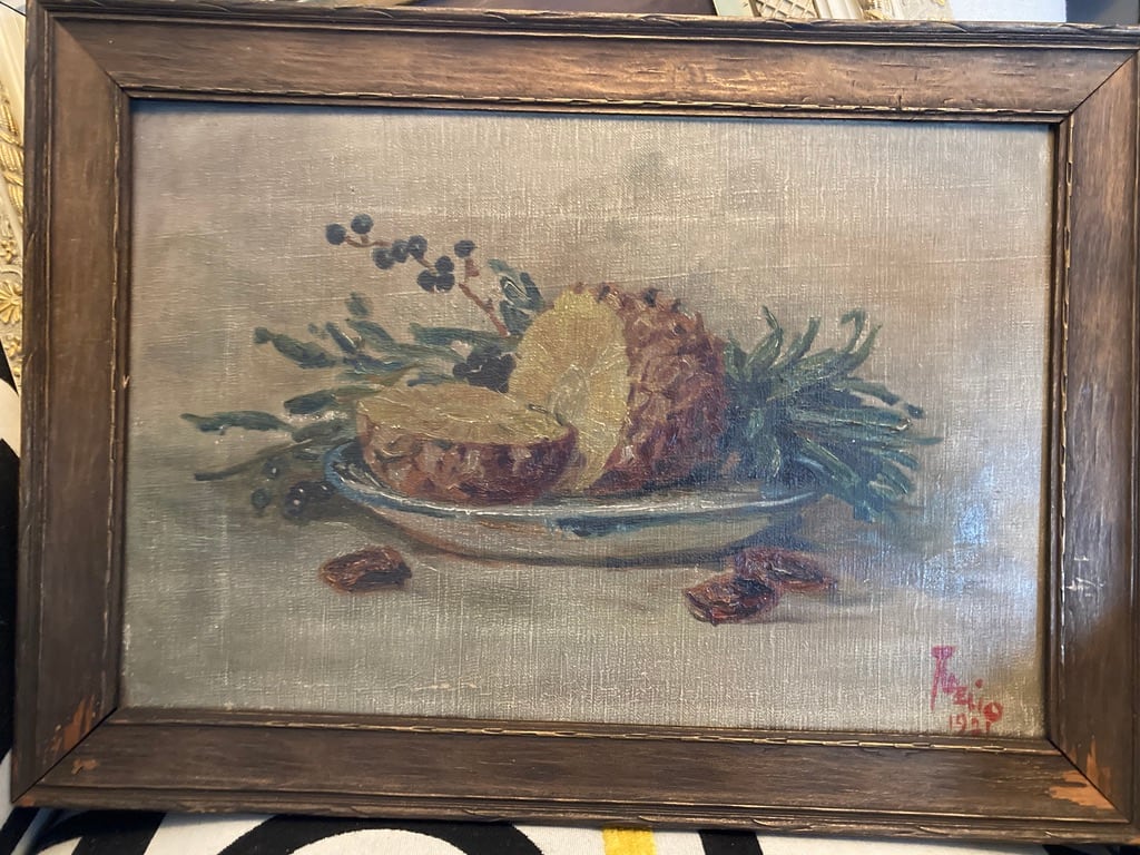 Framed painting of cut pineapple 