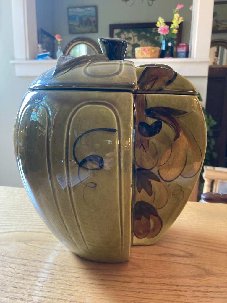 California art pottery apple cookie jar 