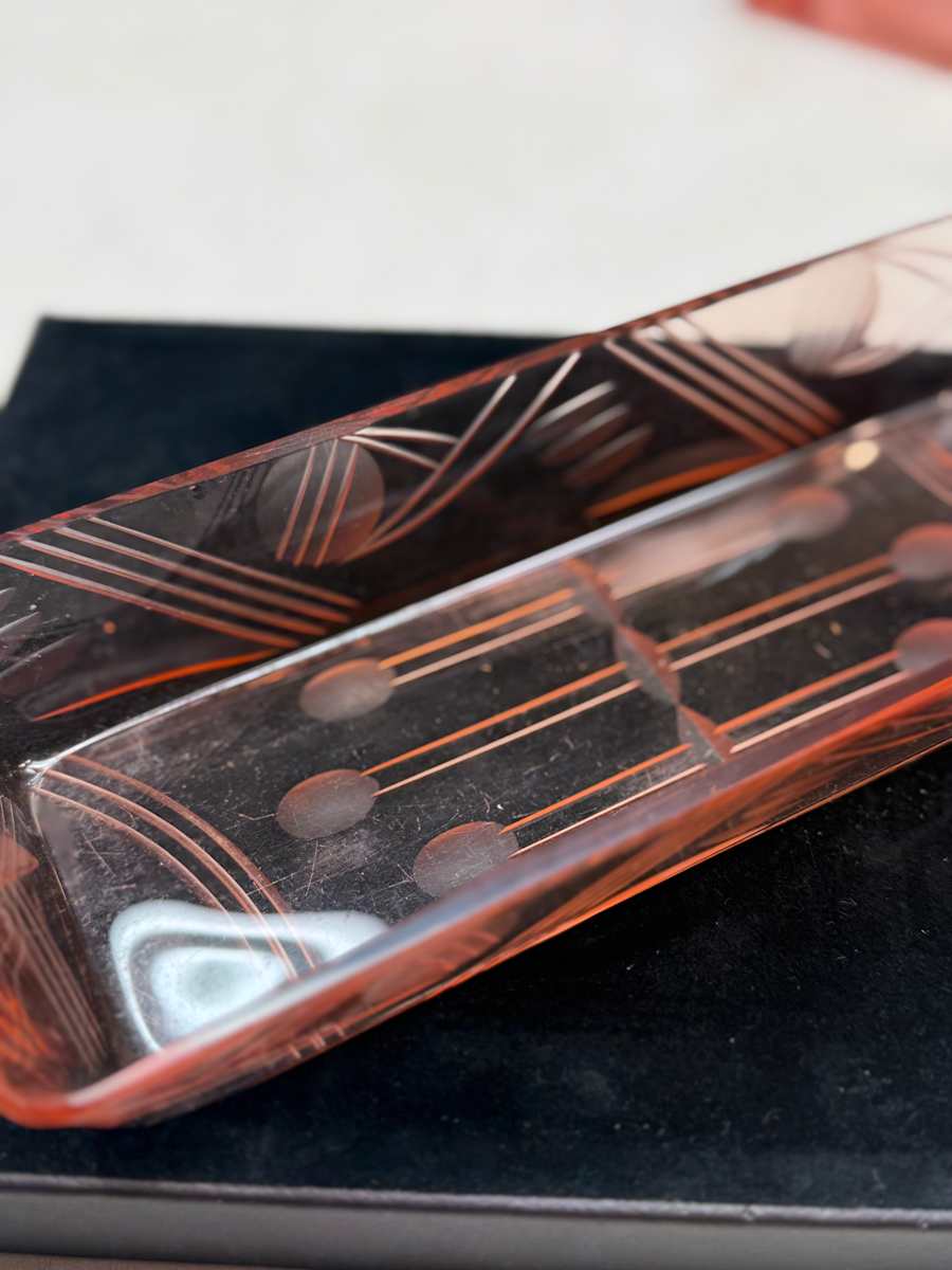 Art Deco pink ring dish 