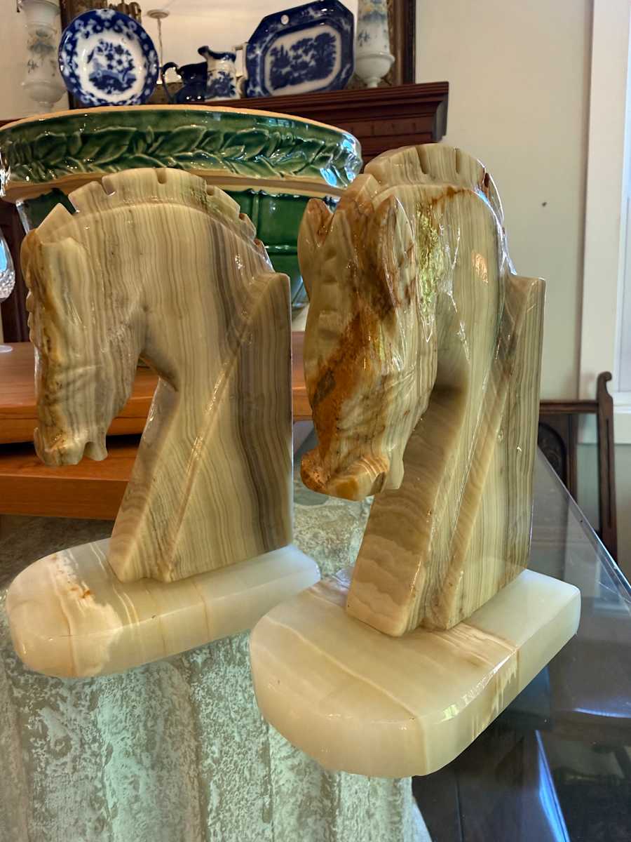 Onyx horse bookends, Image 1.