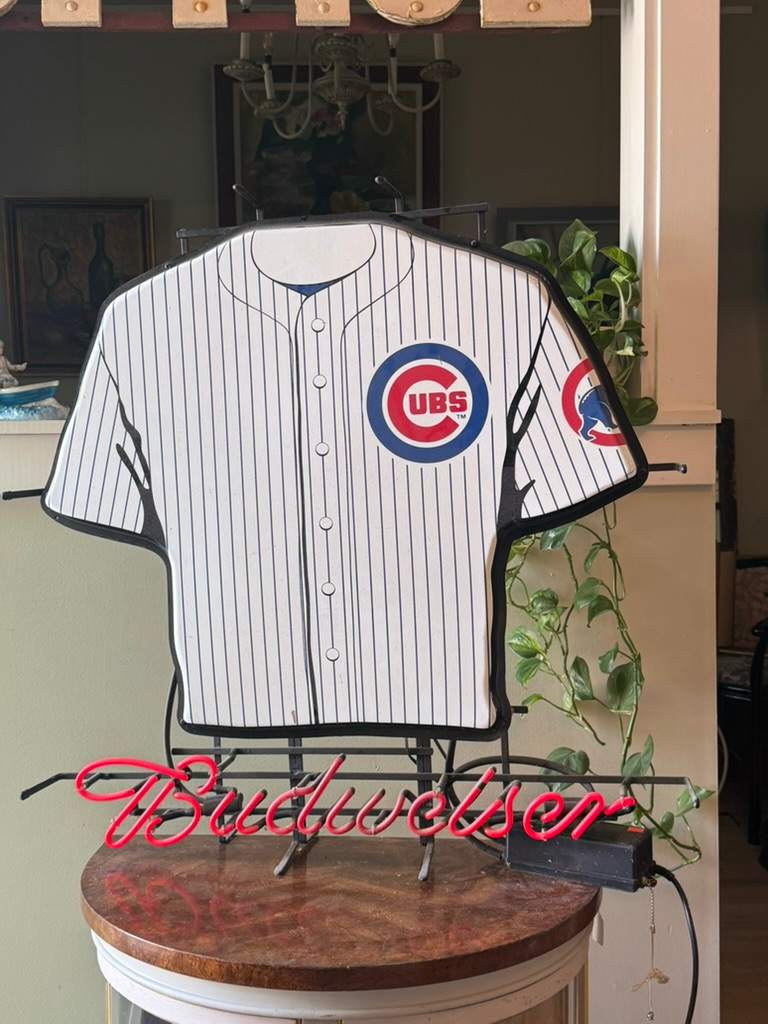 Budweiser cub jersey beer neon sign, Image 1.