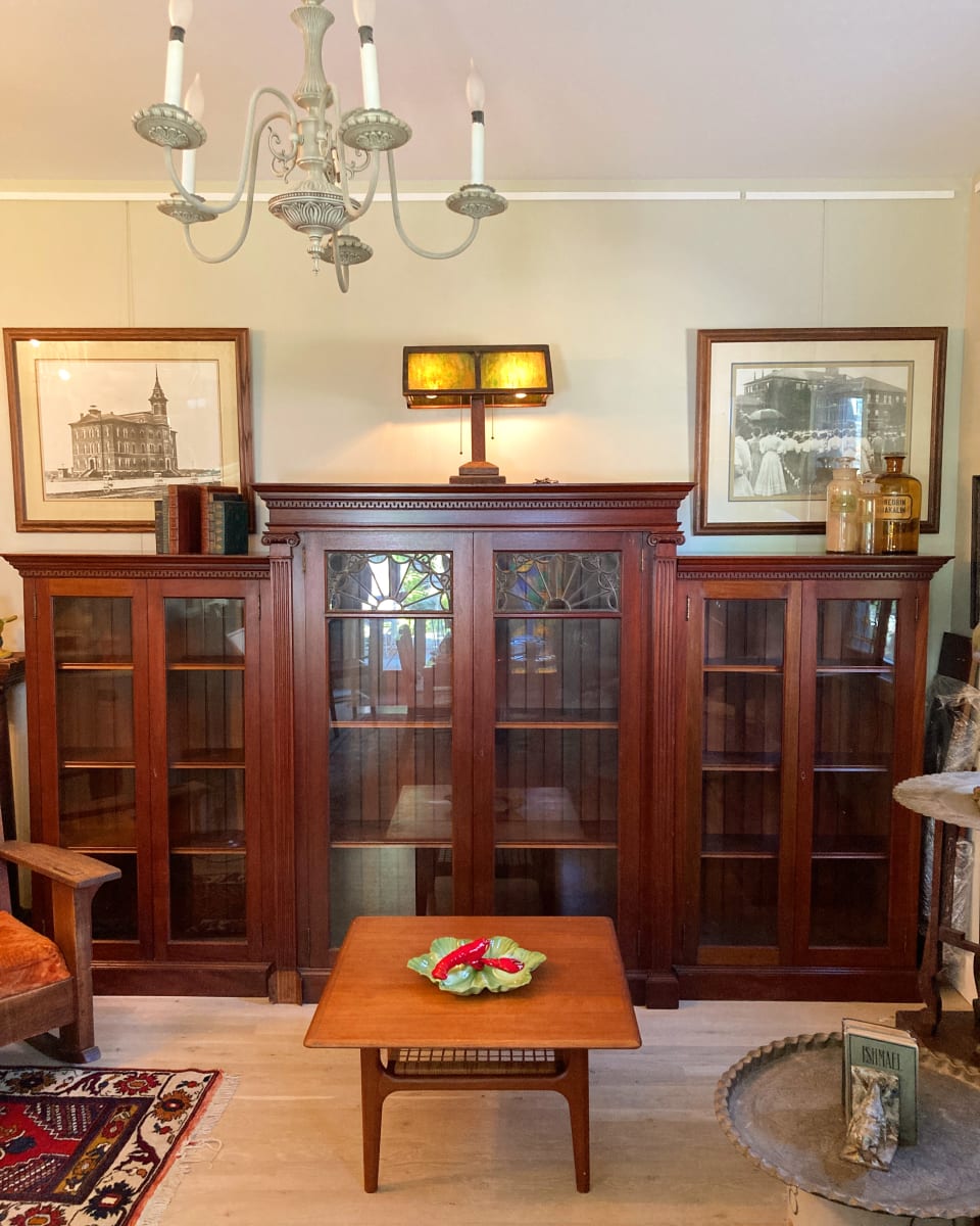 turn of the century mahogany bookcase 