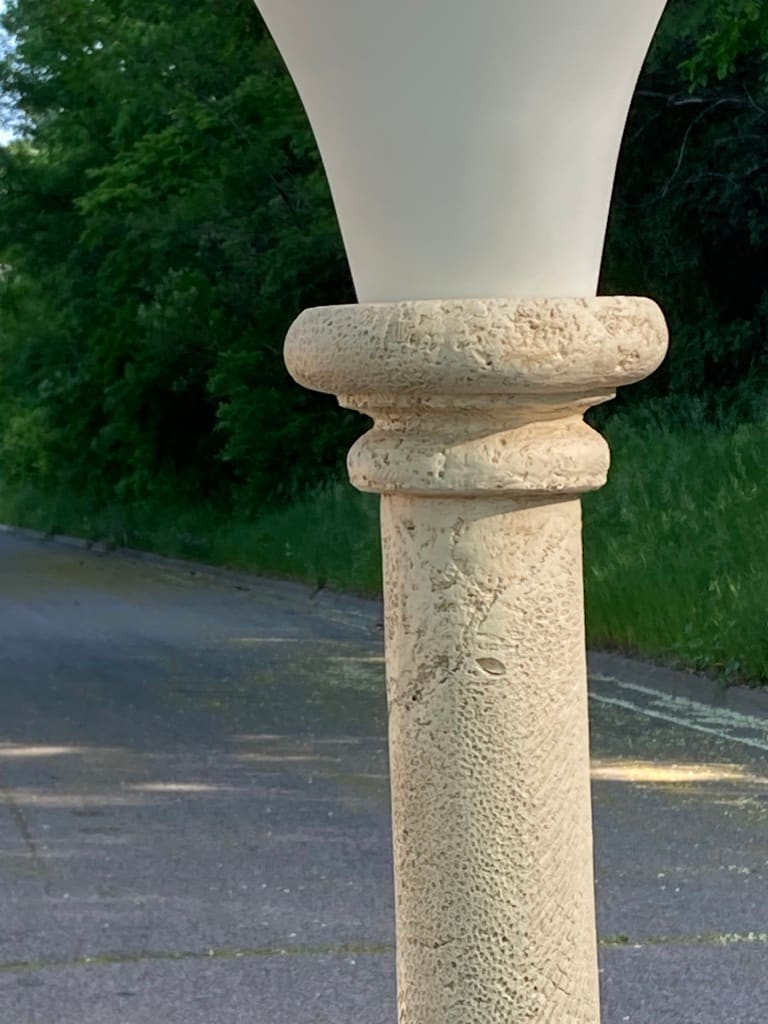 Plaster post modern floor lamp 