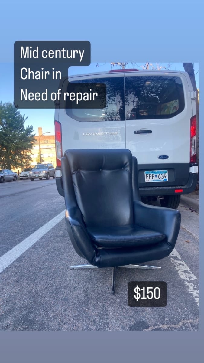 mid century modern chair 