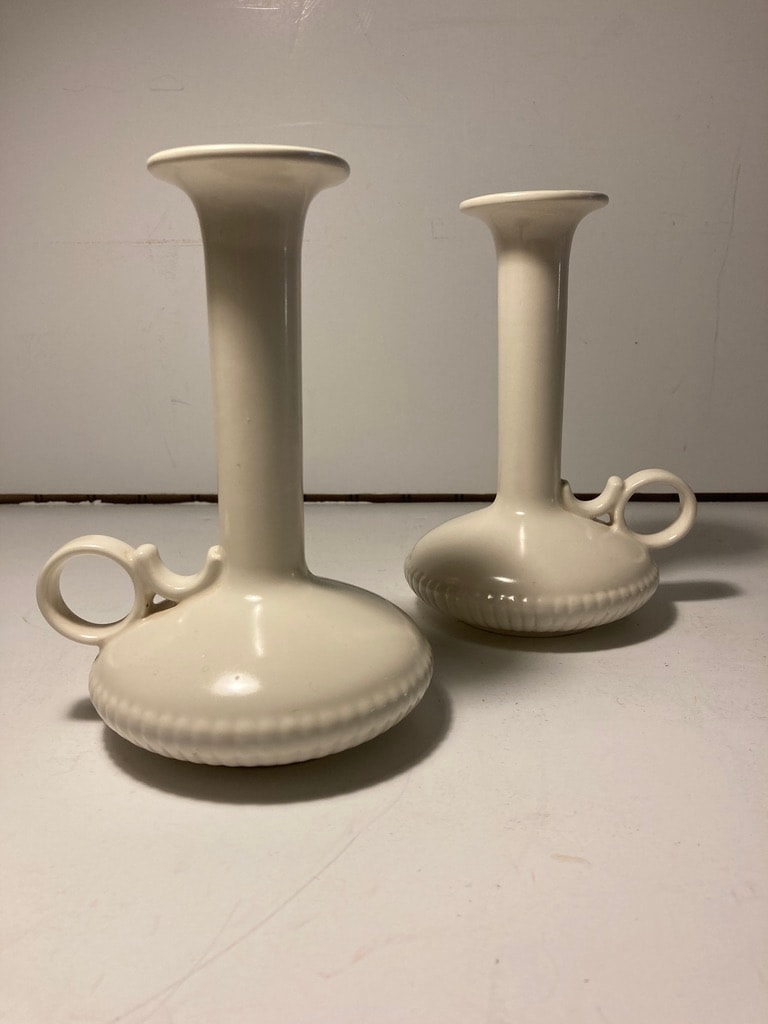 Pair of Red Wing bud vases, Image 3.