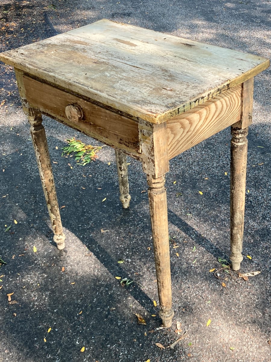 Simple primitive painted table with single drawer 