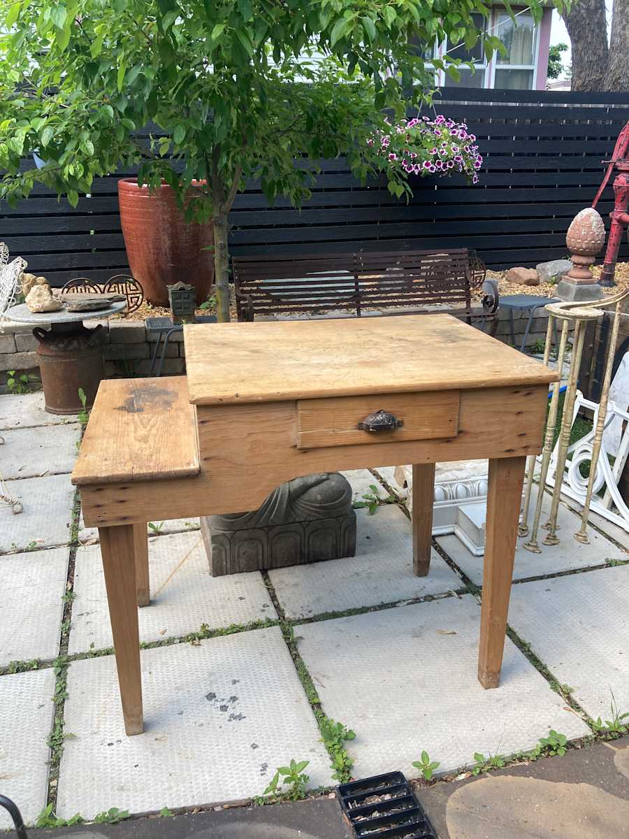 scandinavian step desk with drawer 