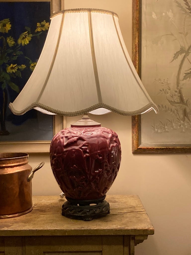 Stangl burgundy Parakeet motif Art Deco table lamp 