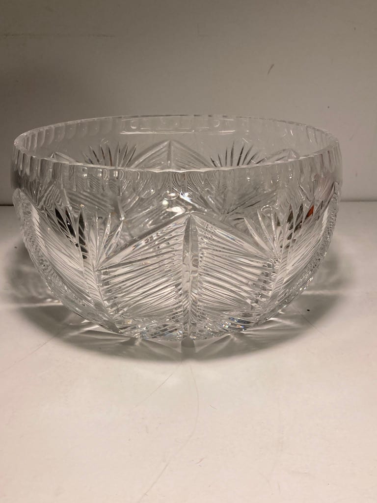 vintage cut glass bowl with pine needle pattern 