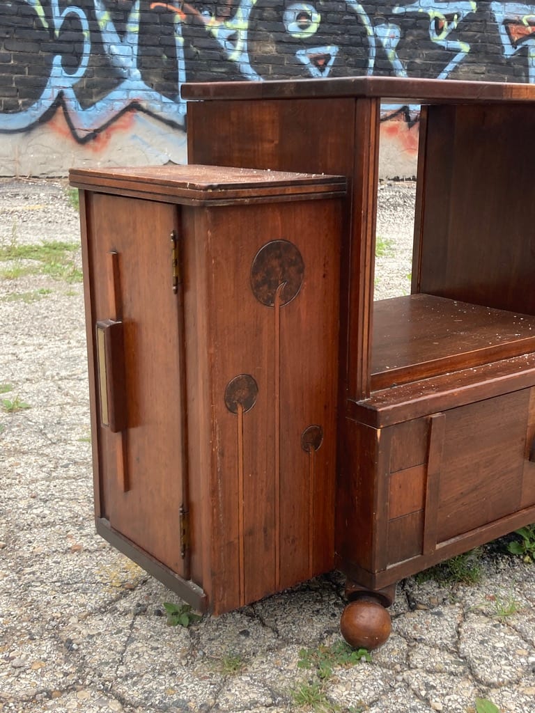 Art Deco cabinet 