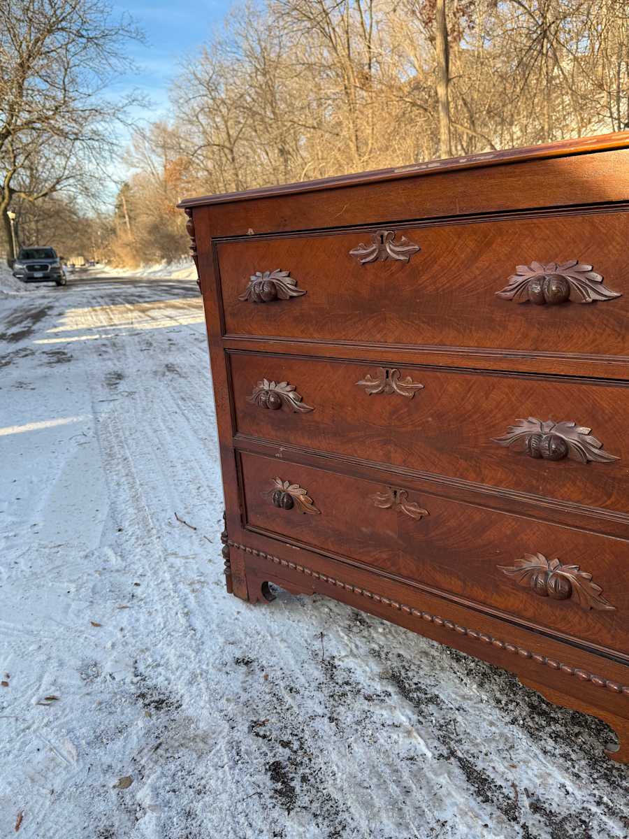 beautiful vintage dresser 