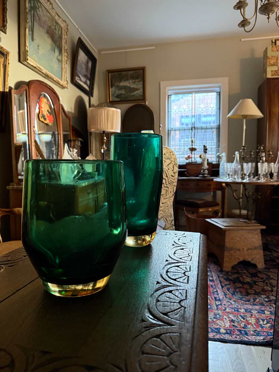 Murano Sommerso art glass vase 