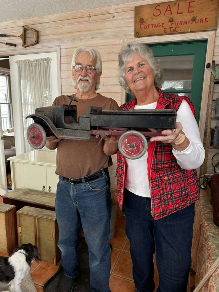 Structo metal pick up truck 